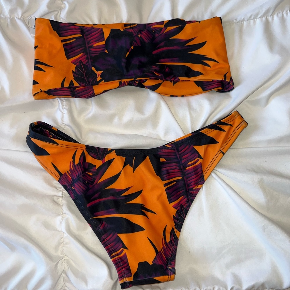 NEW Bikini